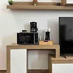 Nest * Syracuse